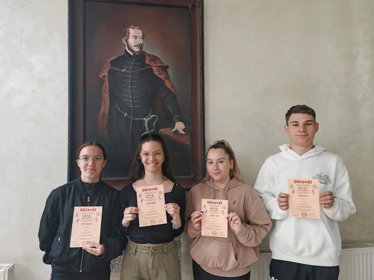 Kossuthos sikerek az országos angol-német nyelvi versenyen!