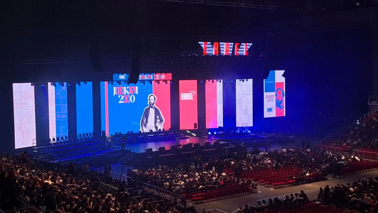 200 éve született Jókai Mór